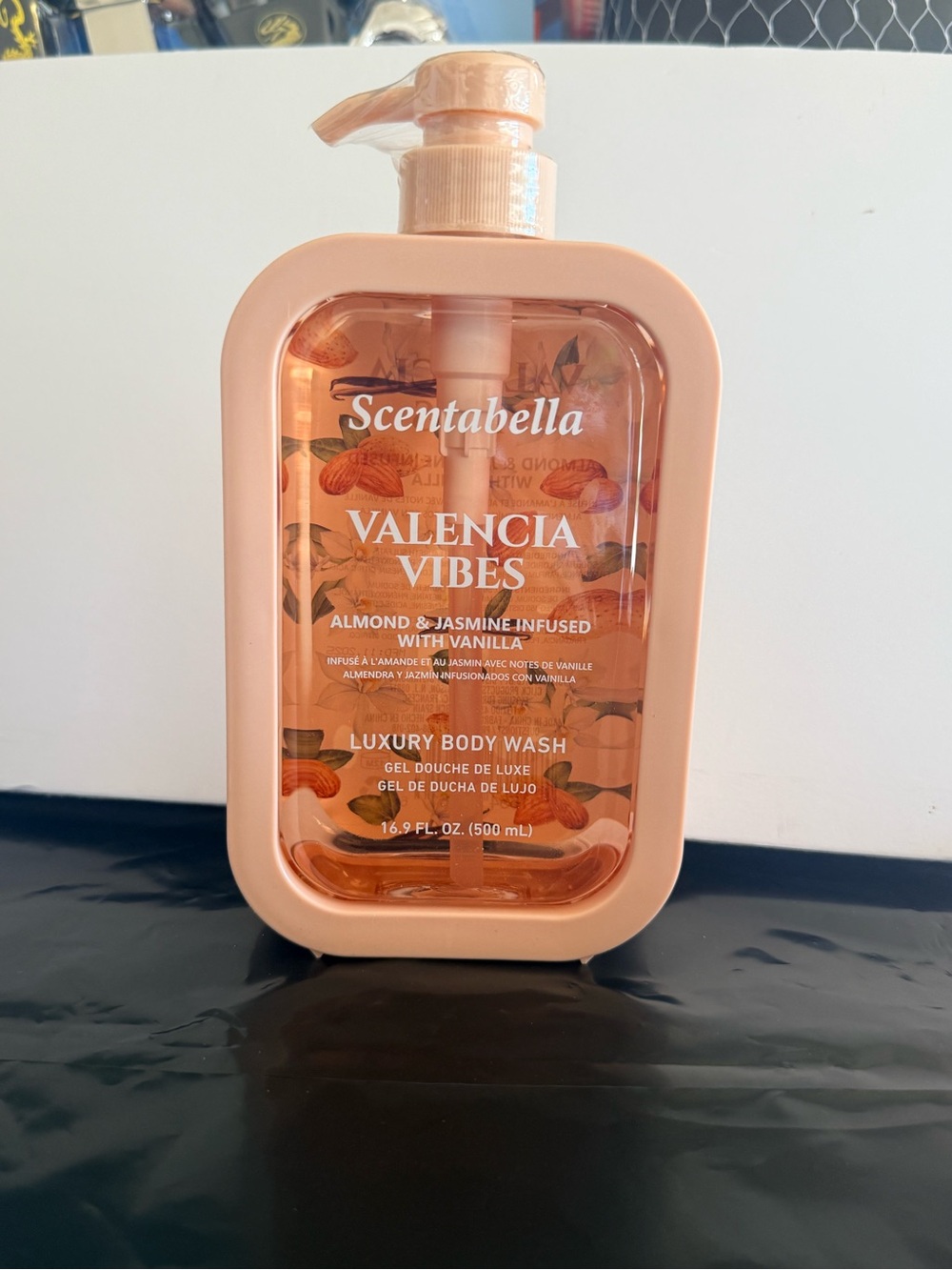 Abella Valencia Vibes Body Wash - Peach & Cream